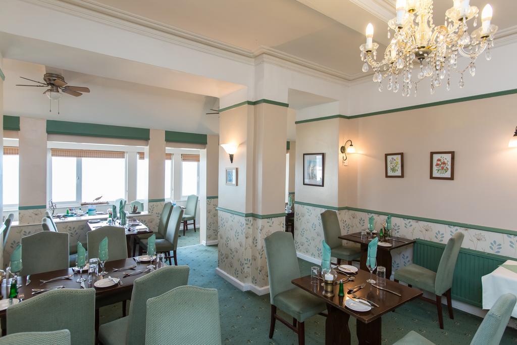 Fieldhead Hotel & Horizons Restaurant 索尔塔什 外观 照片